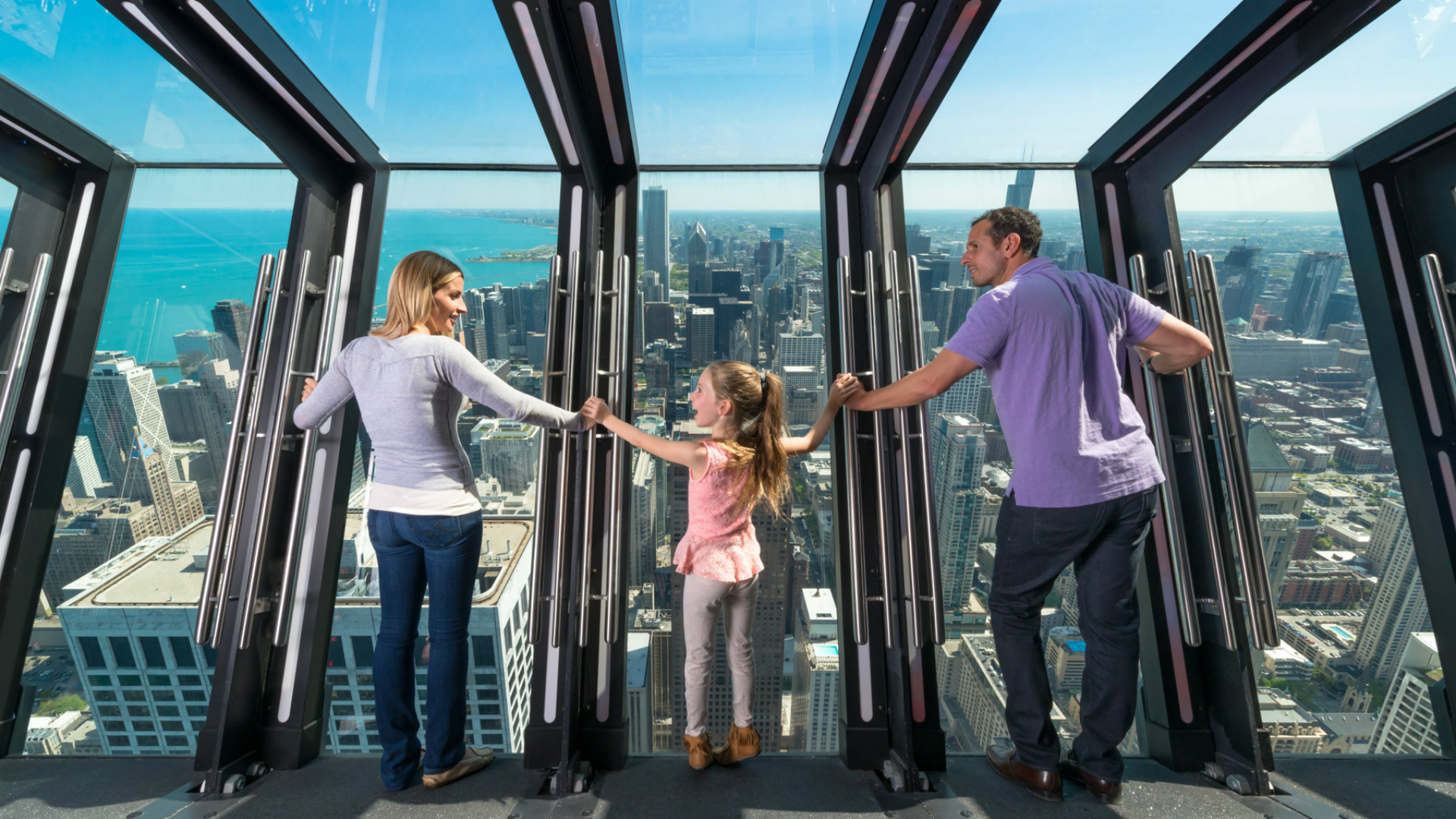 360%20Chicago%20Tilt%20credit-360%20CHICAGO