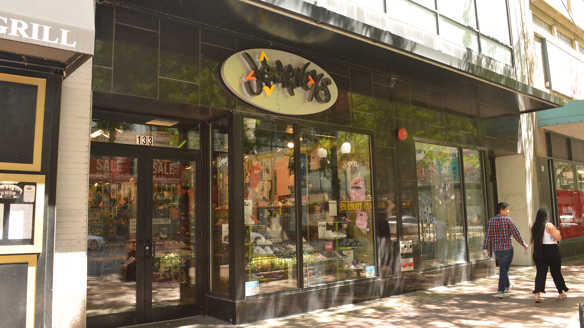 Journeys State Street Chicago IL